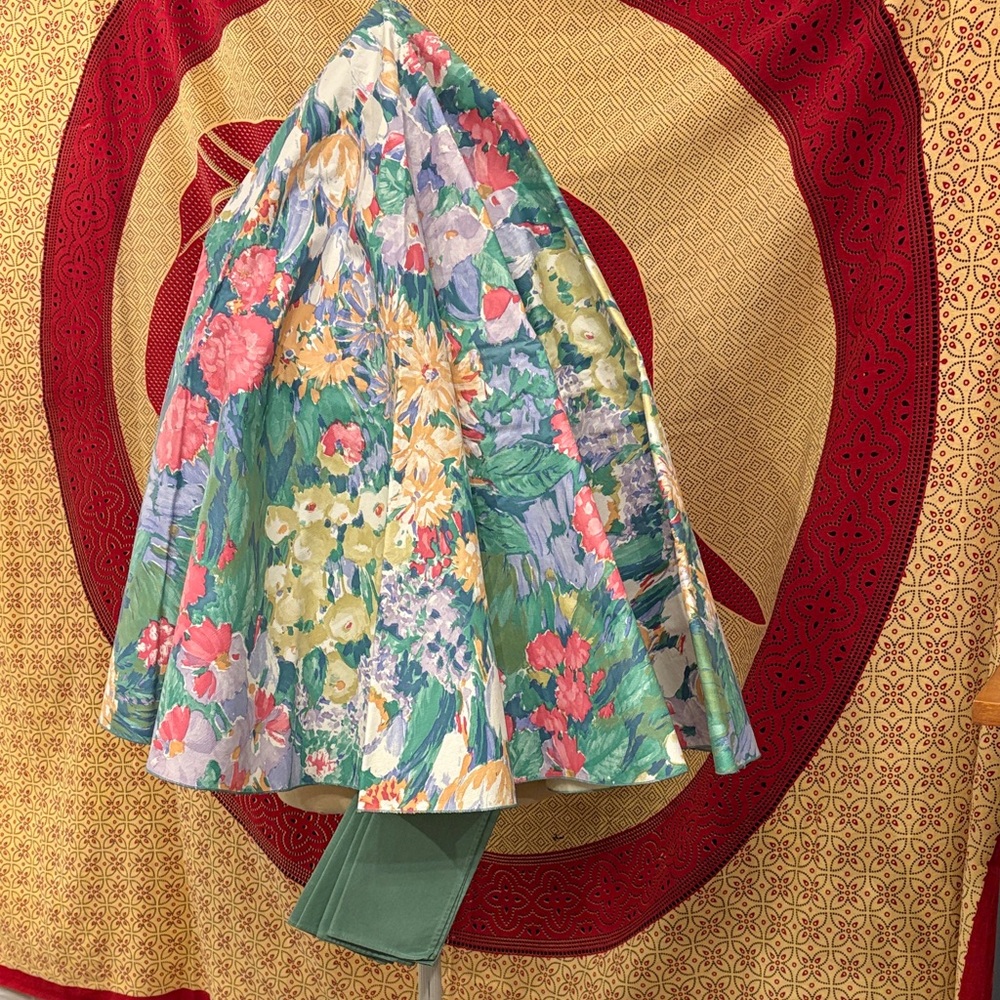 Floral Dining Table Linens with Matching Cloth Napkins
